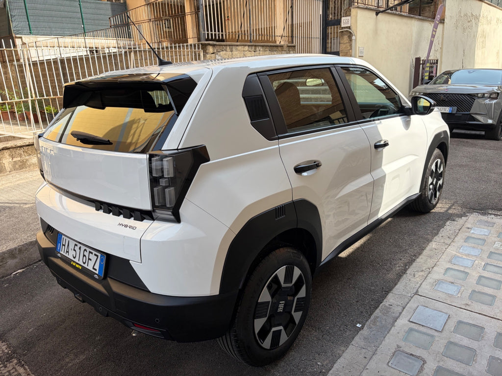 Fiat Grande Panda 1.2 Hybrid 110 CV S&S Icon