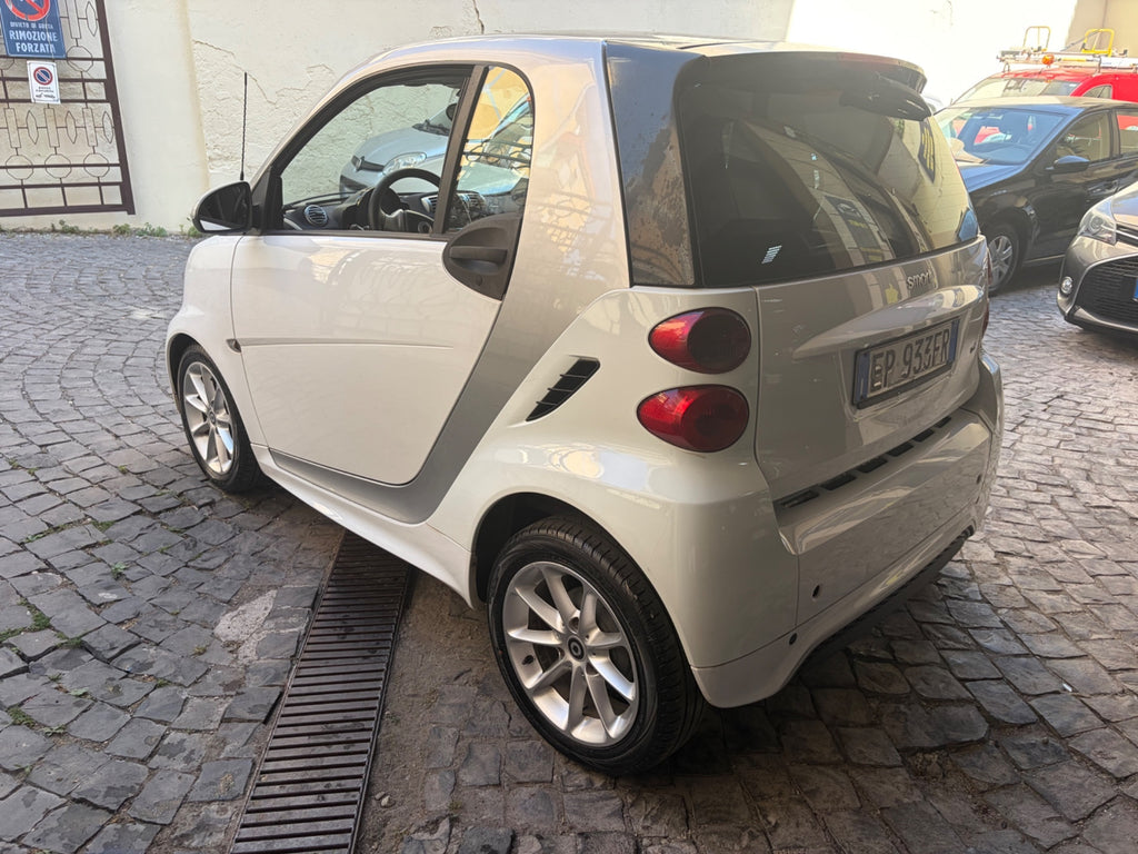 Smart ForTwo 800 40 kW coupé passion cdi