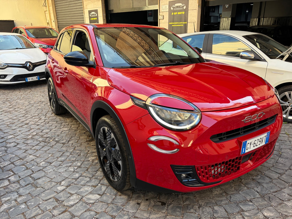 Fiat 600 Hybrid 110 CV DCT MHEV La Prima