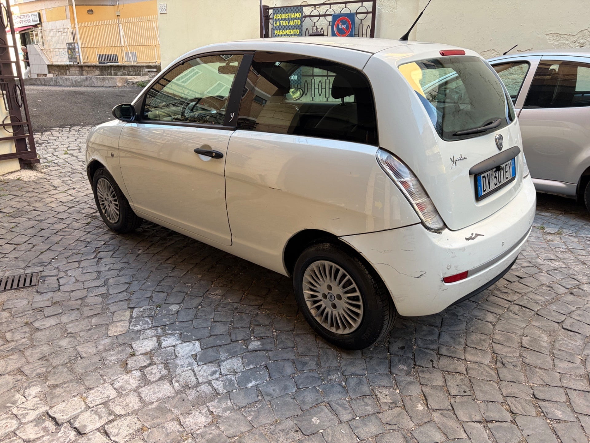 Lancia Ypsilon 1.2 Oro