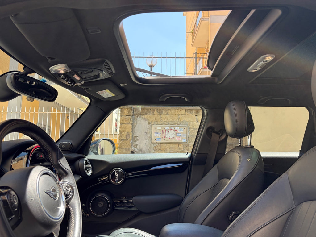 Mini 2.0 Cooper S allestimento john works