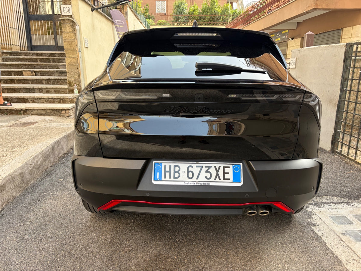 Alfa Romeo Junior 1.2 145 CV Hybrid eDCT6 Speciale