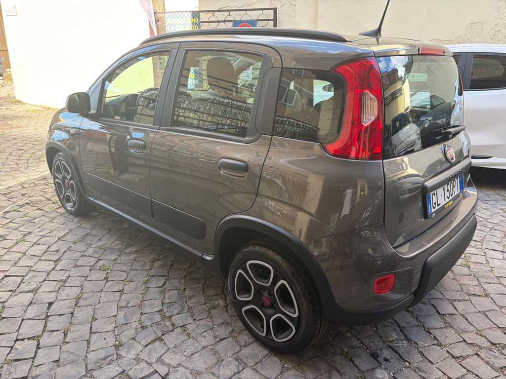 Fiat Panda 1.0 FireFly S&S Hybrid Red