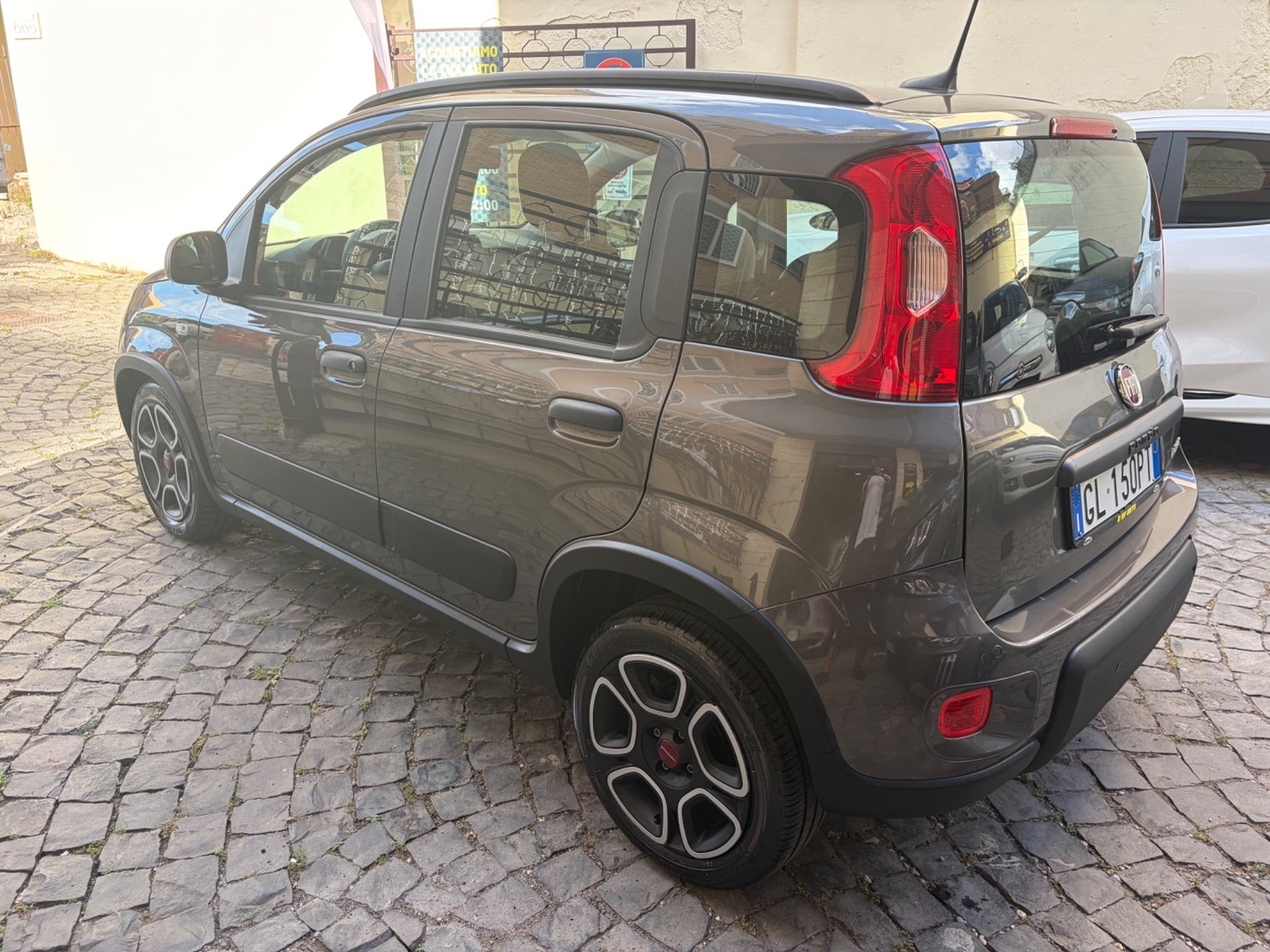 Fiat Panda 1.0 FireFly S&S Hybrid Red