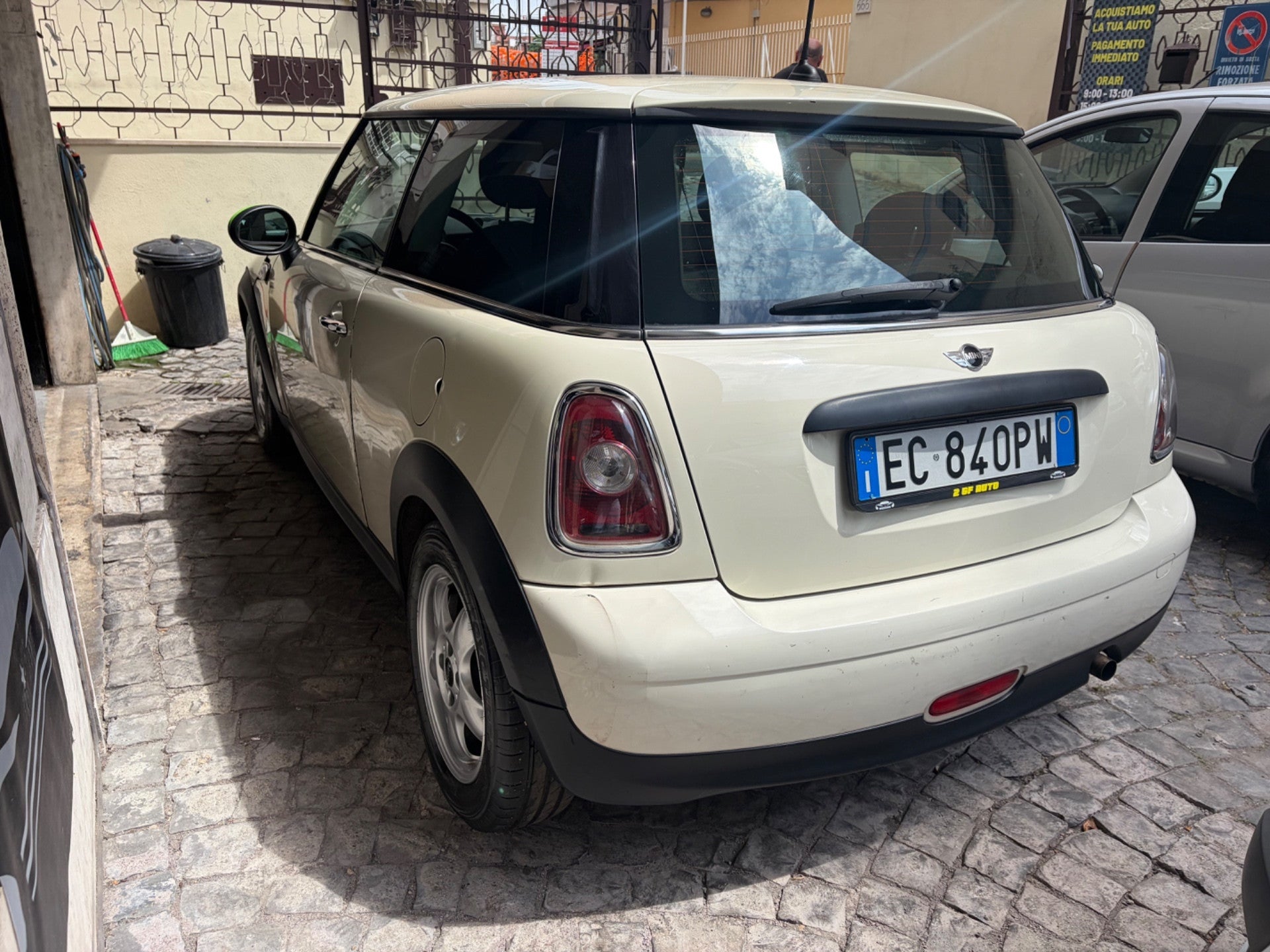 Mini 1.6 16V One GPL