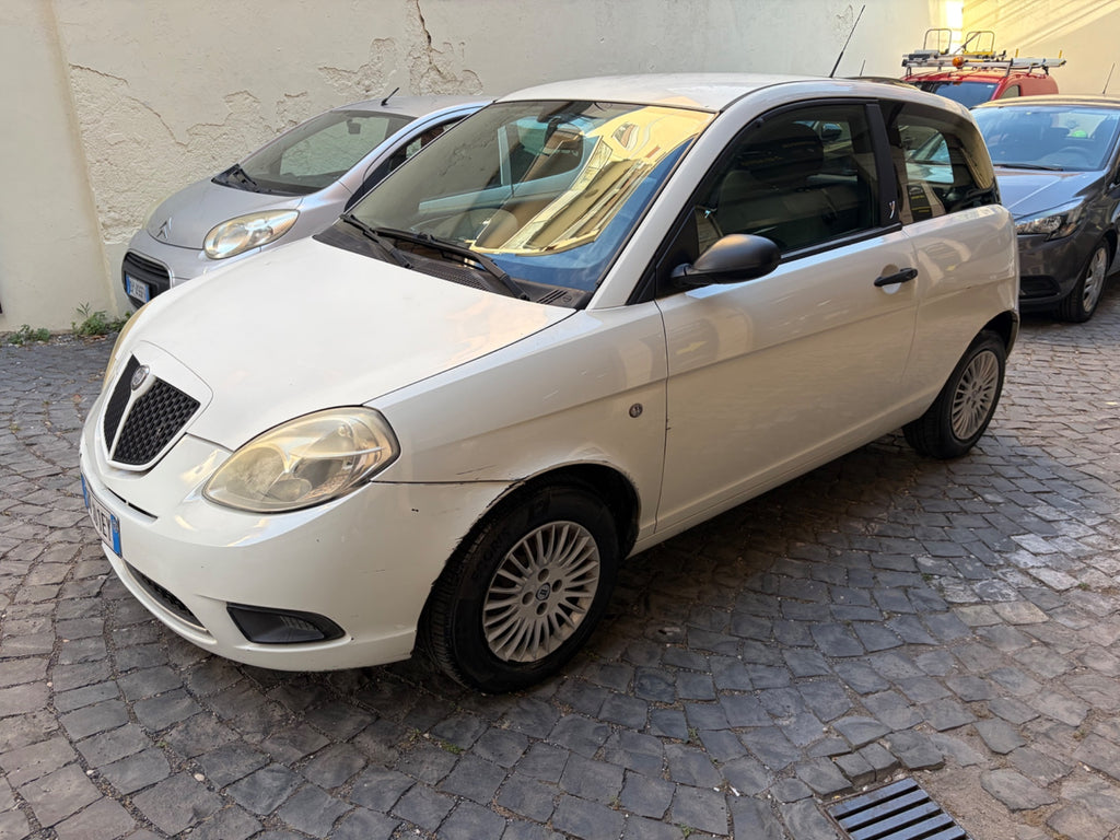 Lancia Ypsilon 1.2 Oro