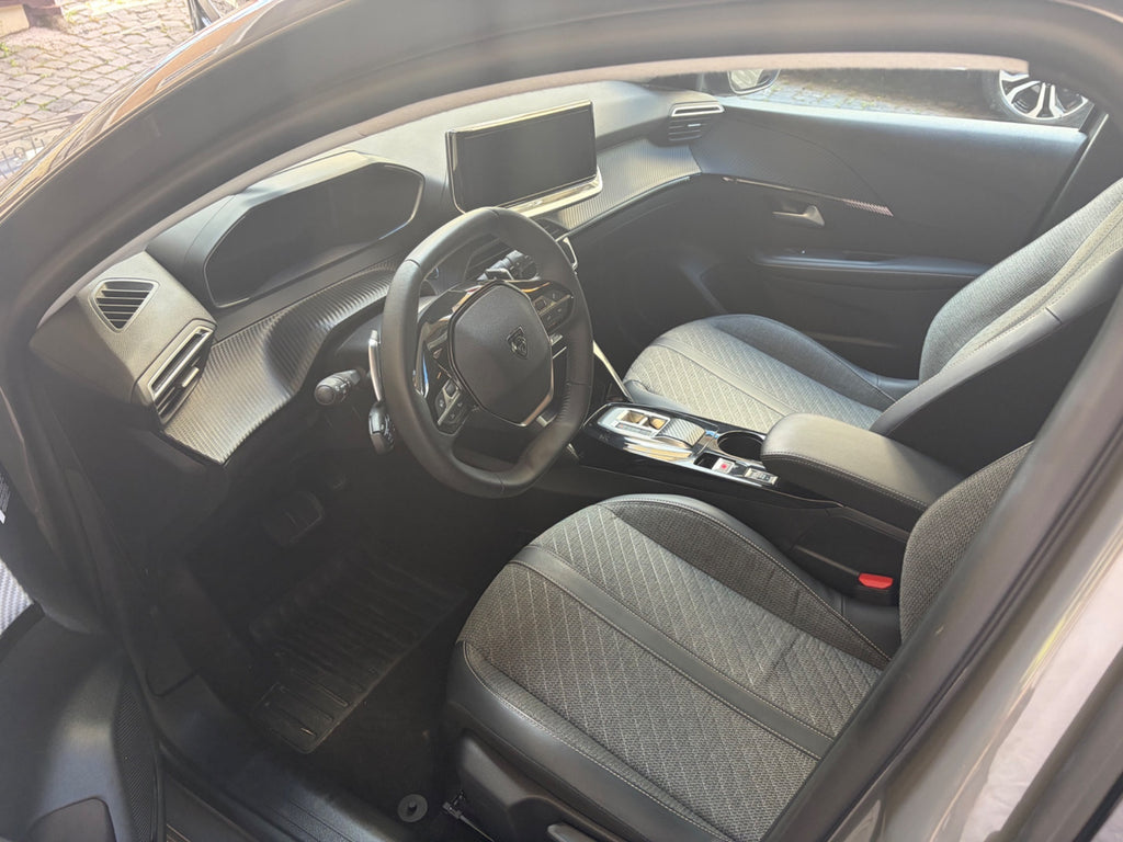 Peugeot 208 Hybrid 110 e-DCS6 Allure