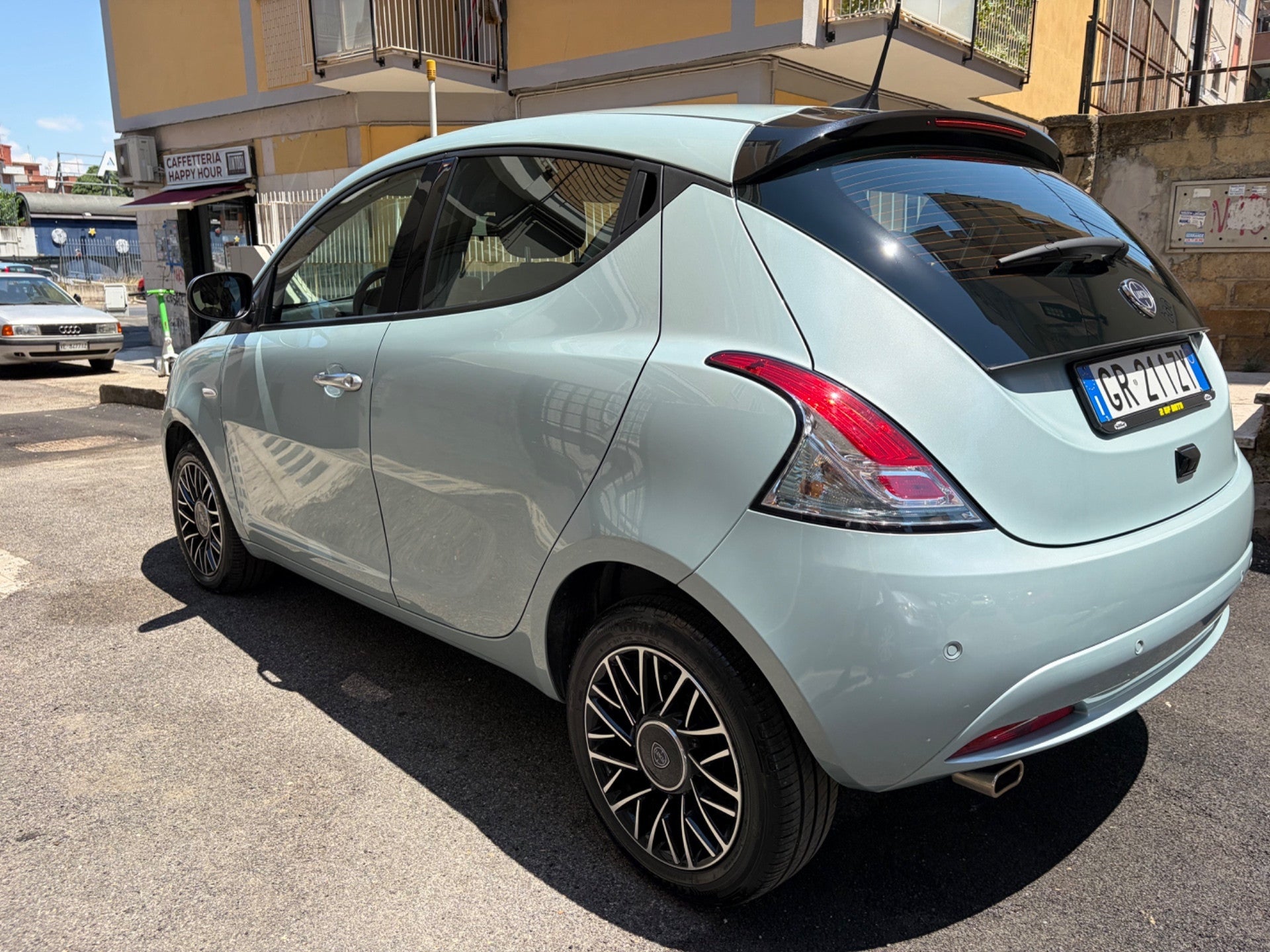 Lancia Ypsilon 1.0 FireFly 5 porte S&S Hybrid Gold Plus