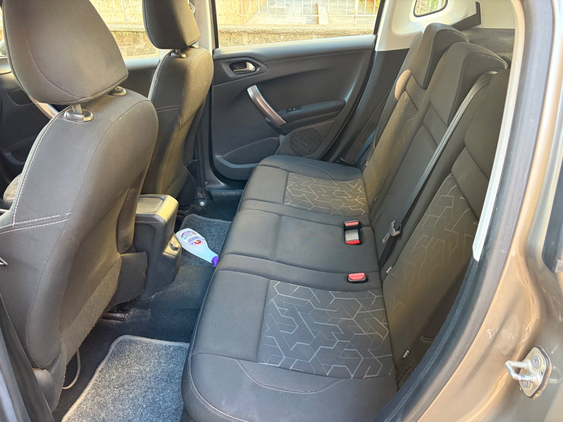 Peugeot 2008 1.6 e-HDi 92 CV Stop&Start Allure