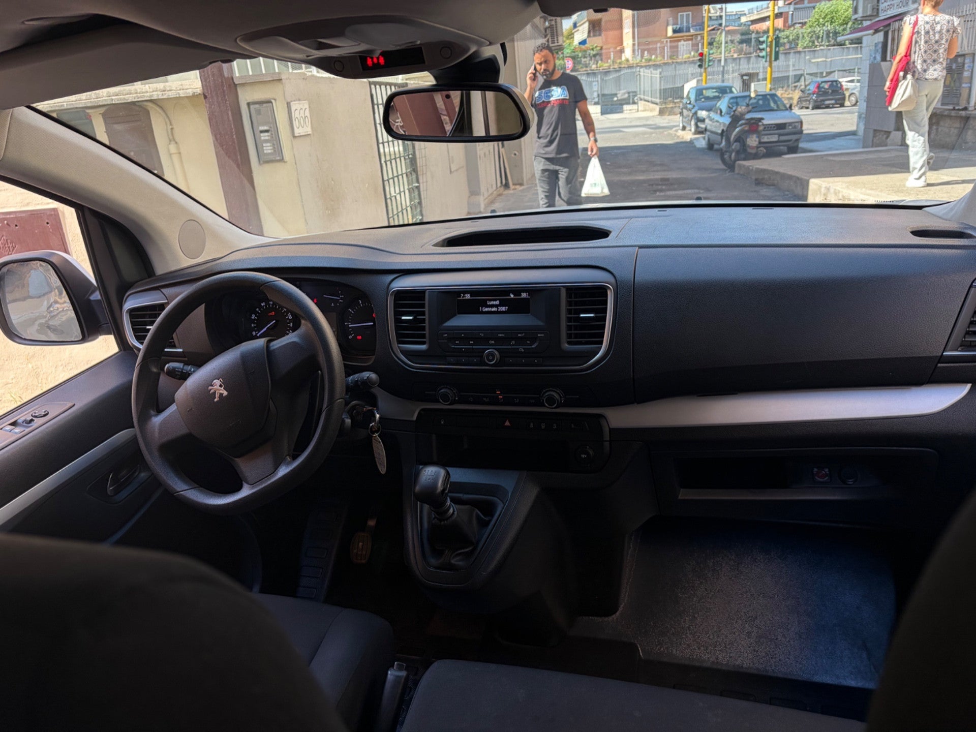 Peugeot Traveller BlueHDi 120 S&S Compact Business
