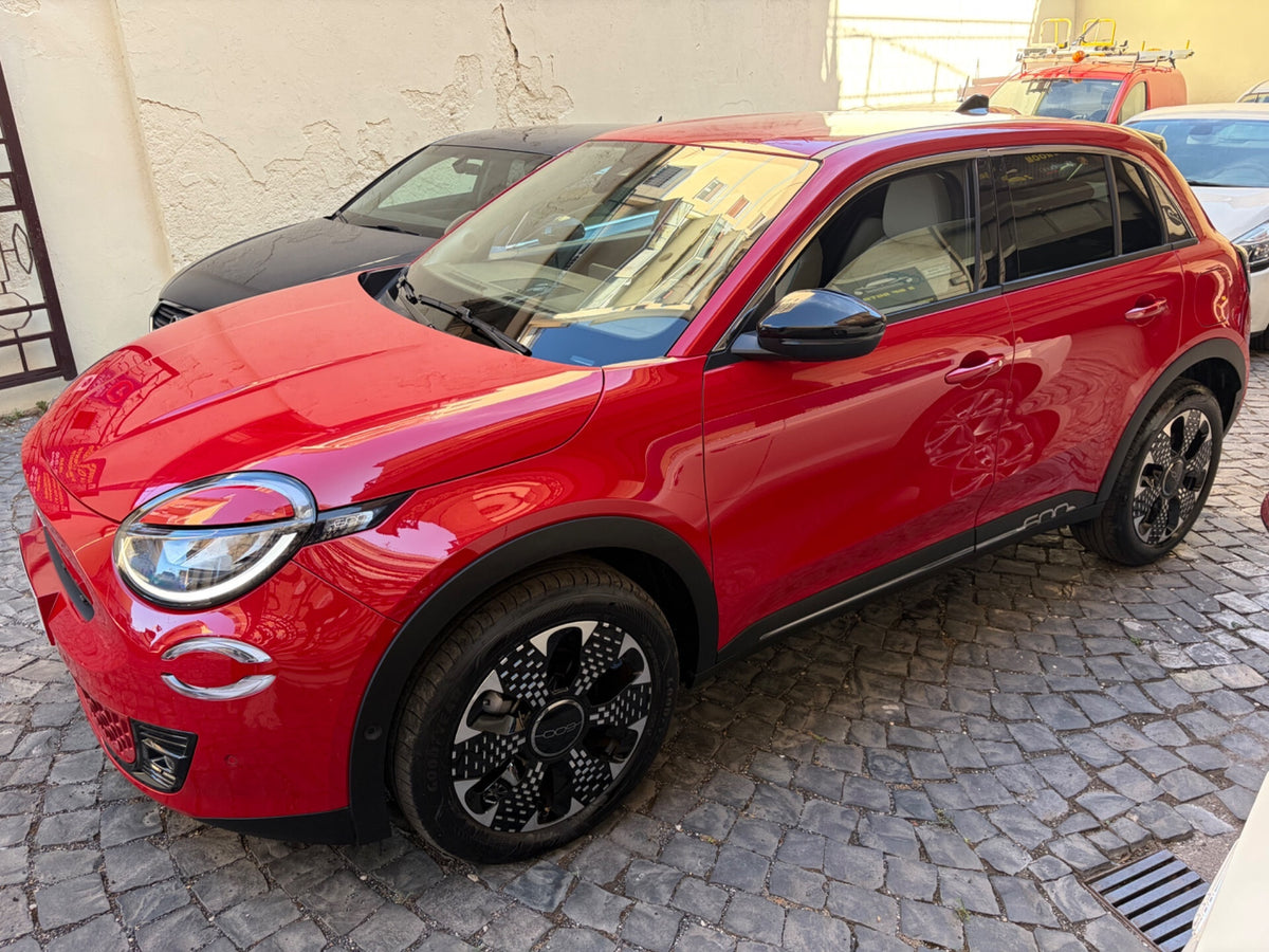 Fiat 600 Hybrid 110 CV DCT MHEV La Prima
