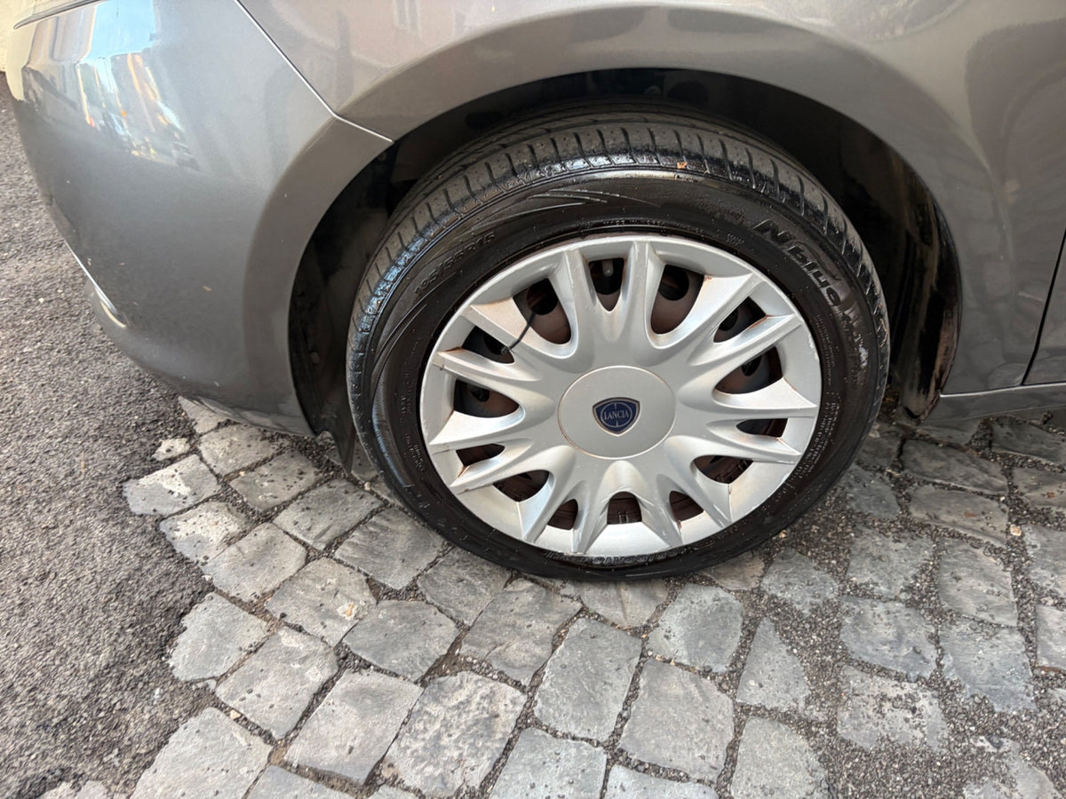 Lancia Ypsilon 1.3 MJT 16V 95 CV 5 porte S&S Elle
