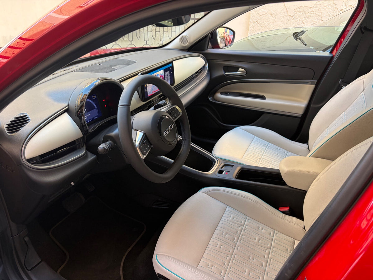 Fiat 600 Hybrid 110 CV DCT MHEV La Prima