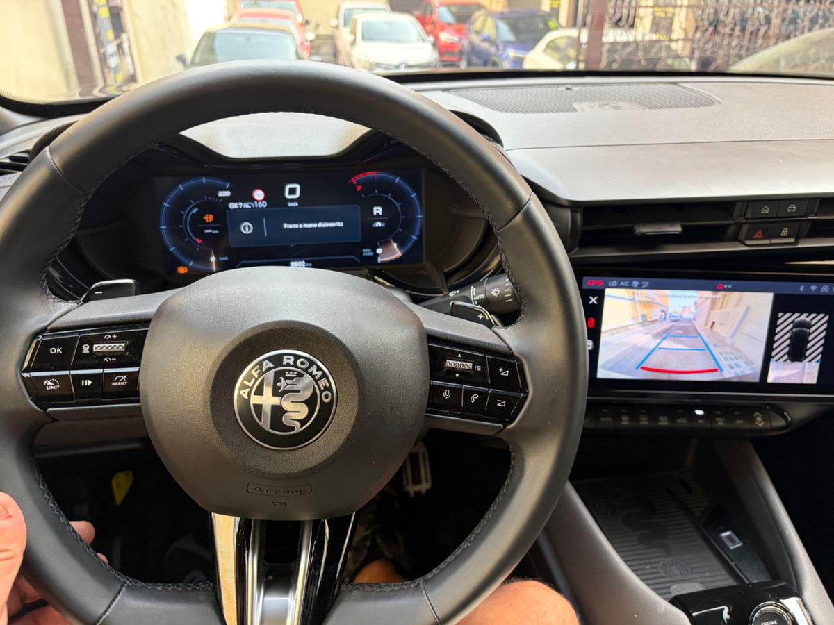 Alfa Romeo Junior 1.2 145 CV Hybrid eDCT6 Speciale