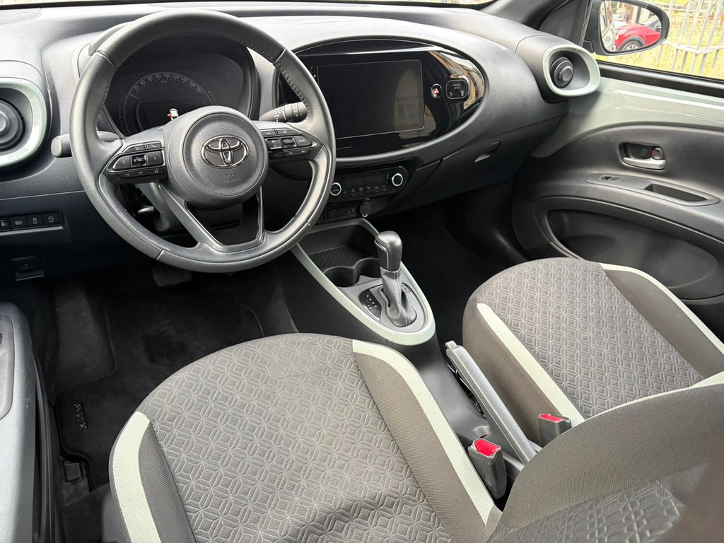 Toyota Aygo X 1.0 VVT-i 72 CV 5 porte Lounge Air S-CVT