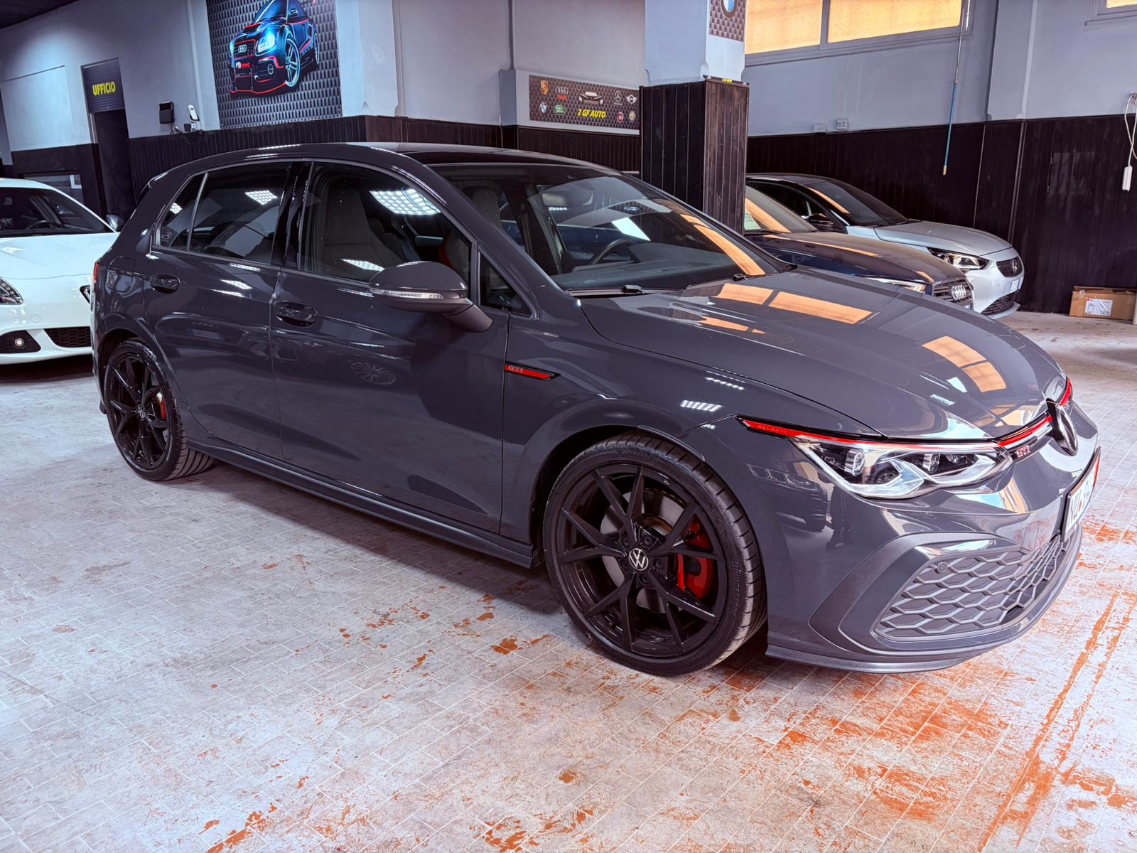 Volkswagen Golf GTI 2.0 TSI DSG
