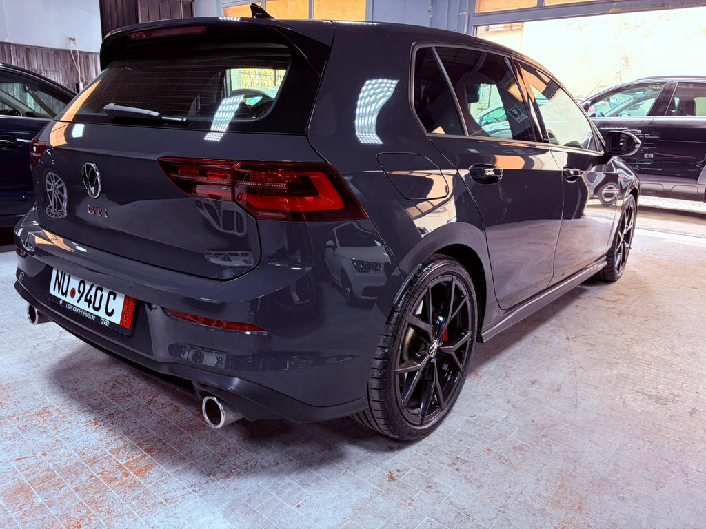 Volkswagen Golf GTI 2.0 TSI DSG